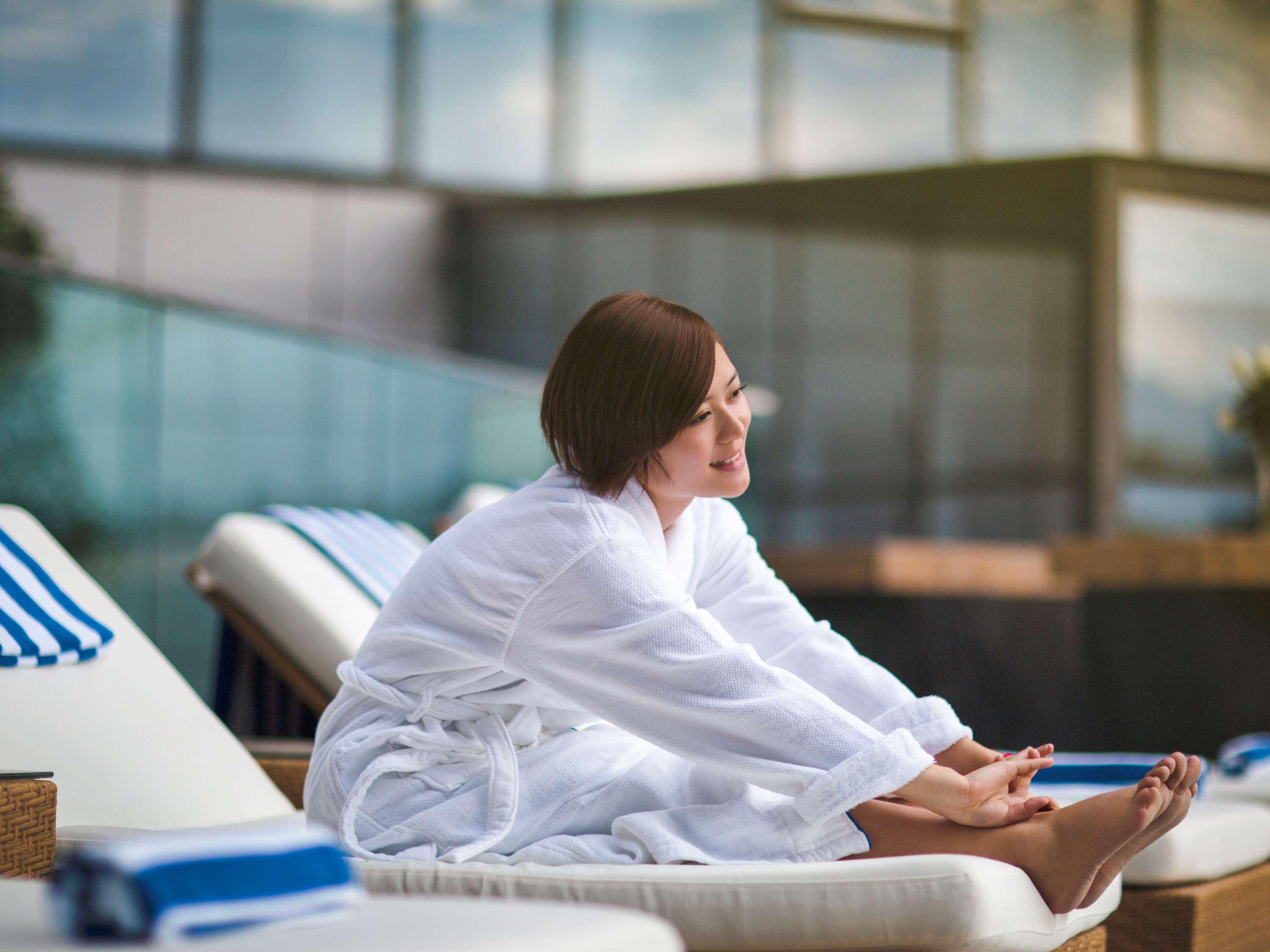 Movenpick Hotel Енши Екстериор снимка